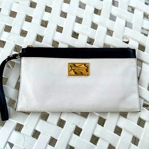 MICHAEL KORS Large Wristlet